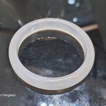 Vòng đá mã não tự nhiên